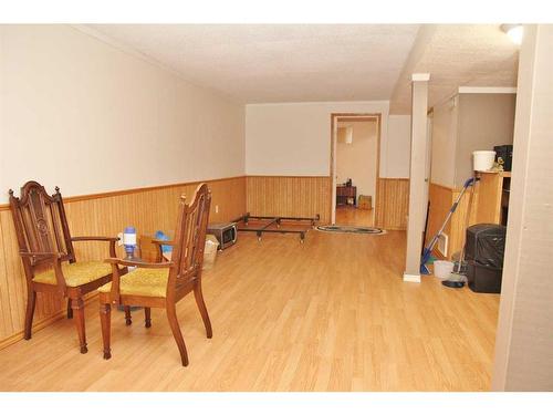 104 4 Street East, Lashburn, SK - Indoor