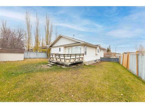 3602 63 Avenue Close, Lloydminster, AB - Outdoor