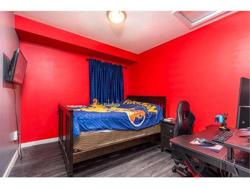 1523 49 Avenue, Lloydminster, SK - Indoor Photo Showing Bedroom