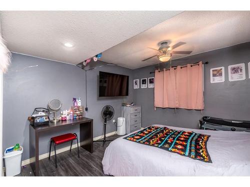 1523 49 Avenue, Lloydminster, SK - Indoor Photo Showing Bedroom