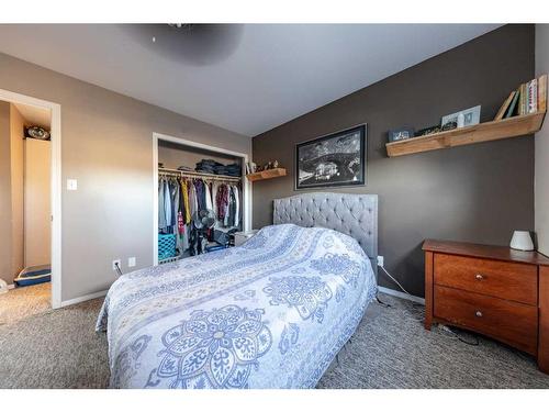 #17 Silver Willow Estates, Rural Vermilion River, County Of, AB - Indoor Photo Showing Bedroom