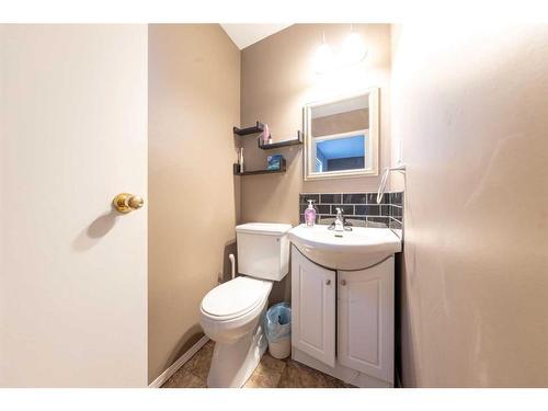 #17 Silver Willow Estates, Rural Vermilion River, County Of, AB - Indoor Photo Showing Bathroom