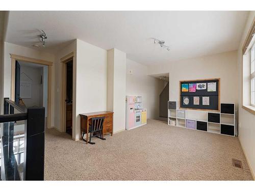 2802 67 Avenue, Lloydminster, AB - Indoor Photo Showing Other Room