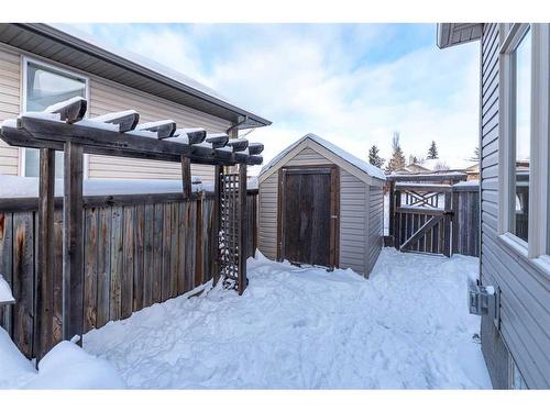 2802 67 Avenue, Lloydminster, AB - Outdoor With Exterior