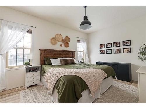 2802 67 Avenue, Lloydminster, AB - Indoor Photo Showing Bedroom