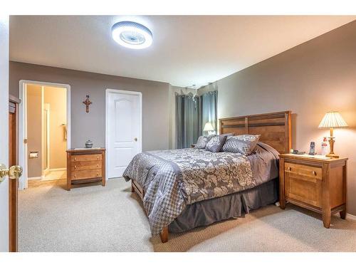 2308 54 Avenue, Lloydminster, AB - Indoor Photo Showing Bedroom