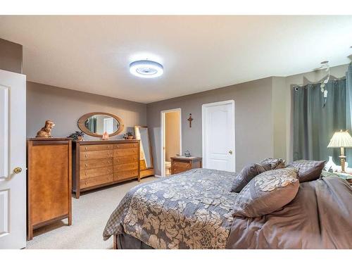 2308 54 Avenue, Lloydminster, AB - Indoor Photo Showing Bedroom