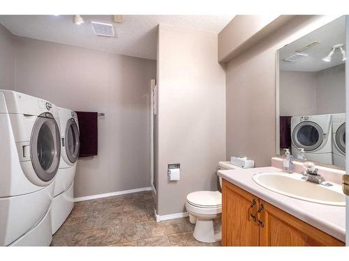 2308 54 Avenue, Lloydminster, AB - Indoor Photo Showing Laundry Room