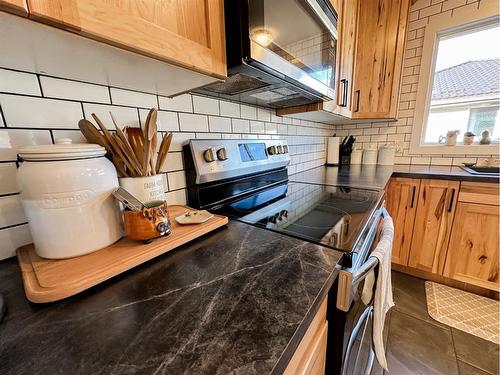 5935 53 Avenue, Vermilion, AB - Indoor Photo Showing Bathroom