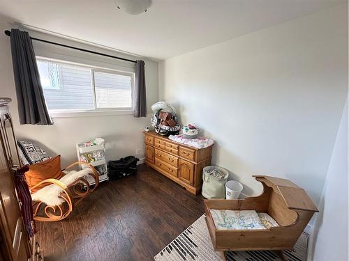 5935 53 Avenue, Vermilion, AB - Indoor Photo Showing Bedroom