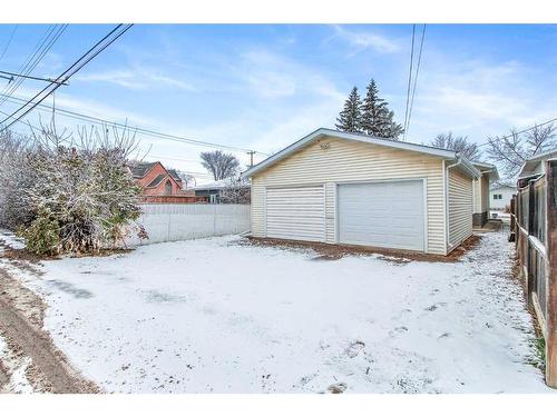 4821 48 Street, Lloydminster, SK - Outdoor