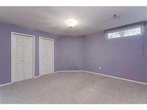 5601 22Nd Street Close, Lloydminster, AB - Indoor Photo Showing Other Room