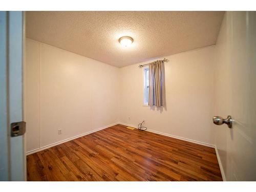 5032 49 Avenue, Edgerton, AB - Indoor Photo Showing Other Room