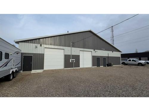 837 3 Avenue, Wainwright, AB 