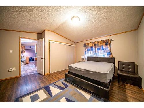 3908 51 Avenue, Provost, AB - Indoor Photo Showing Laundry Room