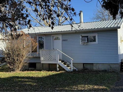 5023 48 Street, Provost, AB - Outdoor