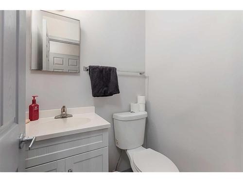 5316 34 Street, Lloydminster, AB - Indoor Photo Showing Bathroom