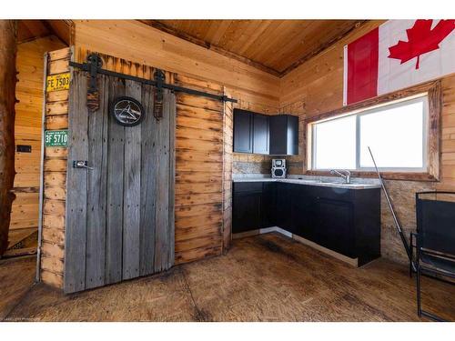 Ne-33-49-2-4 Ne-33-49-2-4, Rural Vermilion River, County Of, AB - Indoor Photo Showing Bathroom