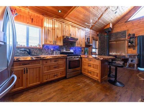 Ne-33-49-2-4 Ne-33-49-2-4, Rural Vermilion River, County Of, AB - Indoor Photo Showing Kitchen