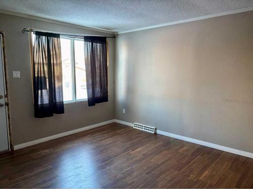 4731 49 Street, Lloydminster, SK - Indoor Photo Showing Other Room