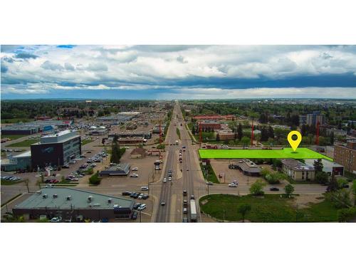 4505-4511 50 Avenue, Lloydminster, SK 