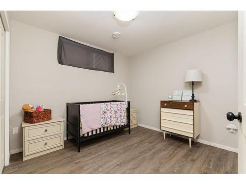 3317 41 Avenue, Lloydminster, SK - Indoor Photo Showing Bedroom