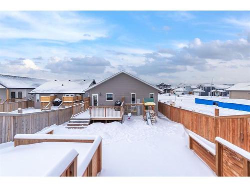 3317 41 Avenue, Lloydminster, SK - Outdoor