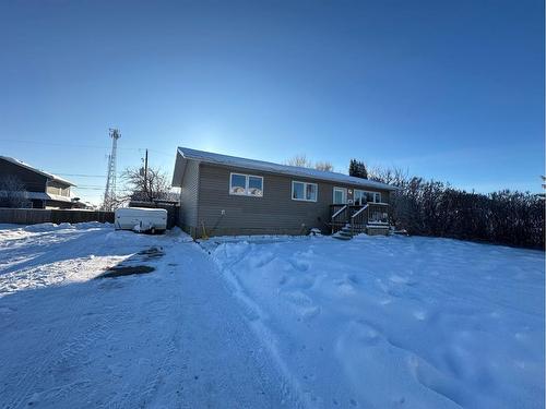 407 Pine Avenue, Maidstone, SK - Outdoor