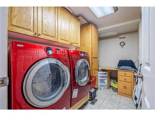 Pt Se 10-50-2 W4, Rural Vermilion River, County Of, AB - Indoor Photo Showing Laundry Room