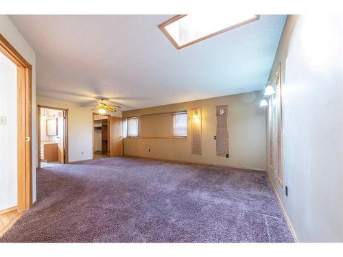 3809 57A Avenue, Lloydminster, AB - Indoor Photo Showing Other Room