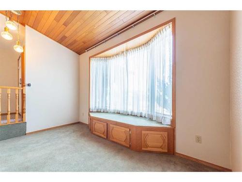 3809 57A Avenue, Lloydminster, AB - Indoor Photo Showing Other Room