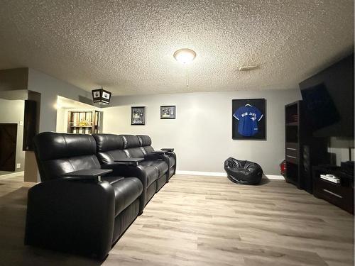 3802 56 B Avenue, Lloydminster, AB - Indoor