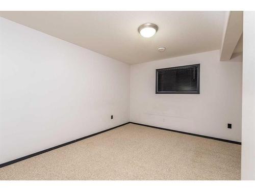 6707 39A Street, Lloydminster, AB - Indoor Photo Showing Other Room