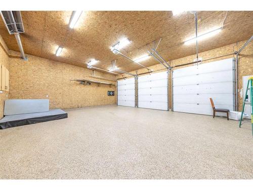 1-51076 Rge Rd 3274 Ne 5-51-27-W3Rd, Rural, SK - Indoor Photo Showing Garage