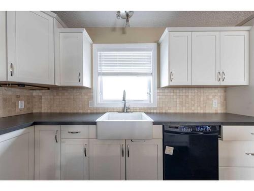 1-51076 Rge Rd 3274 Ne 5-51-27-W3Rd, Rural, SK - Indoor Photo Showing Kitchen With Double Sink