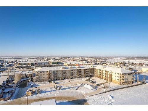 121-4102 69 Avenue, Lloydminster, AB - Outdoor With View