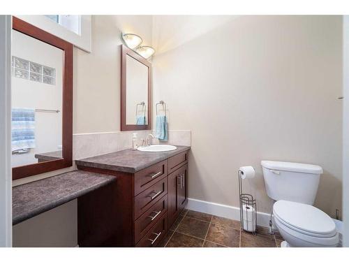 2003 53 Avenue, Lloydminster, AB - Indoor Photo Showing Bathroom