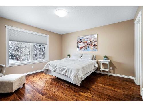 7-5118 34 Street, Lloydminster, AB - Indoor Photo Showing Bedroom