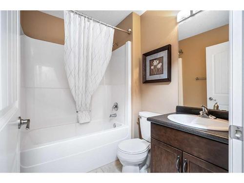 7-5118 34 Street, Lloydminster, AB - Indoor Photo Showing Bathroom