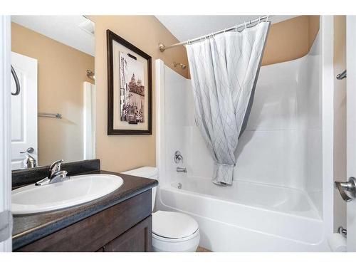 7-5118 34 Street, Lloydminster, AB - Indoor Photo Showing Bathroom