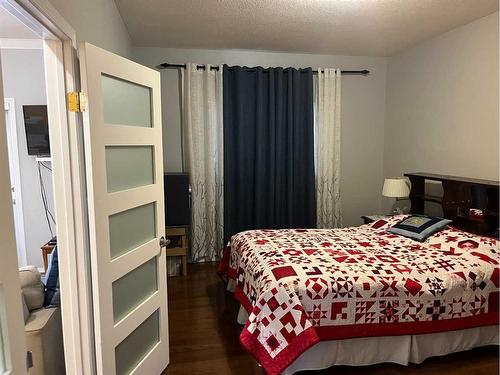 120A 4 Street East, Lashburn, SK - Indoor Photo Showing Bedroom