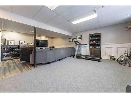 2304 46A Avenue, Lloydminster, SK - Indoor