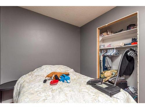 4725 29 Street, Lloydminster, SK - Indoor Photo Showing Bedroom