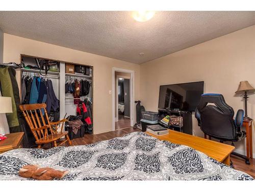 4725 29 Street, Lloydminster, SK - Indoor