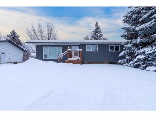 4725 29 Street, Lloydminster, SK - Outdoor