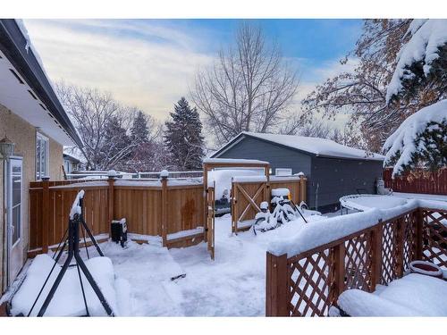 4725 29 Street, Lloydminster, SK - Outdoor With Deck Patio Veranda