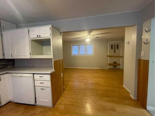 119 2 Street East, Maidstone, SK - Indoor Photo Showing Kitchen