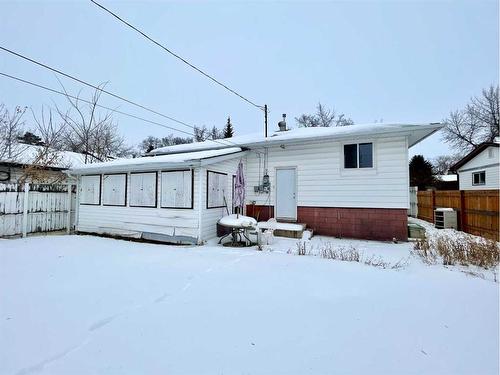 1133 8 Avenue, Wainwright, AB - Outdoor