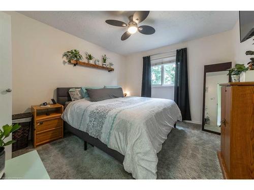 3004 46 Avenue, Lloydminster, SK - Indoor Photo Showing Bedroom