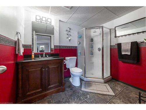 3004 46 Avenue, Lloydminster, SK - Indoor Photo Showing Bathroom